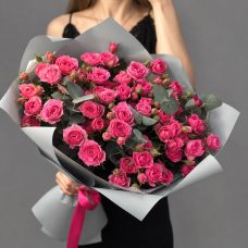 Букет из кустовых роз Софи