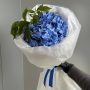 Букет из гортензии и малины Букет из гортензии и малины