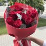 Букет из 9 роз с эвкалиптом Букет из 9 роз с эвкалиптом